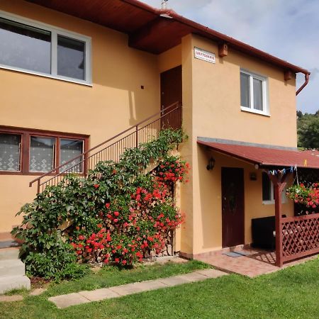 Apartmány Potok Bešeňová Esterno foto